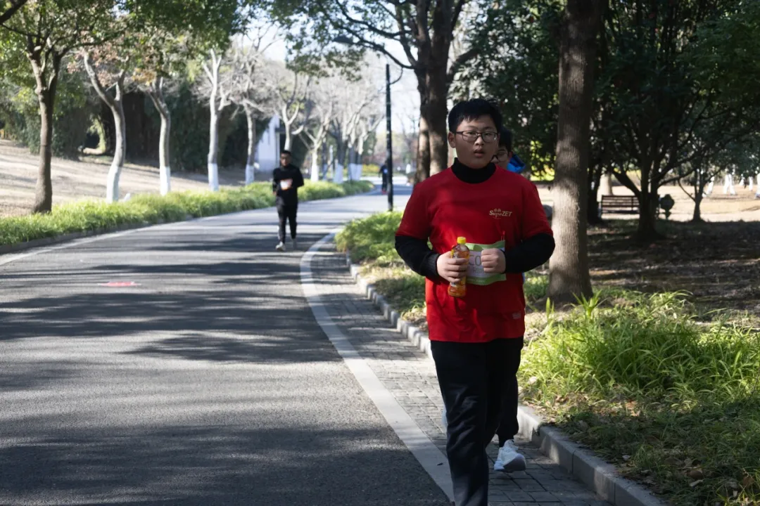 回望2024 启航2025 | 尊龙凯时股份2025年度战略年会顺利召开